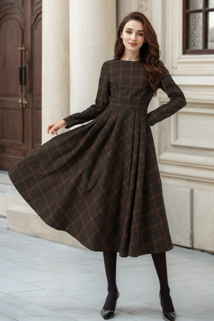 Plaid Wool Midi Dress - A-Line Silhouette with Pleated Skirt 5303