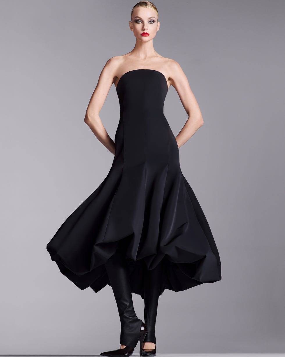 Leggings-Under-Dresses Is This Year's Most Divisive Trend. Here's How To Wear It