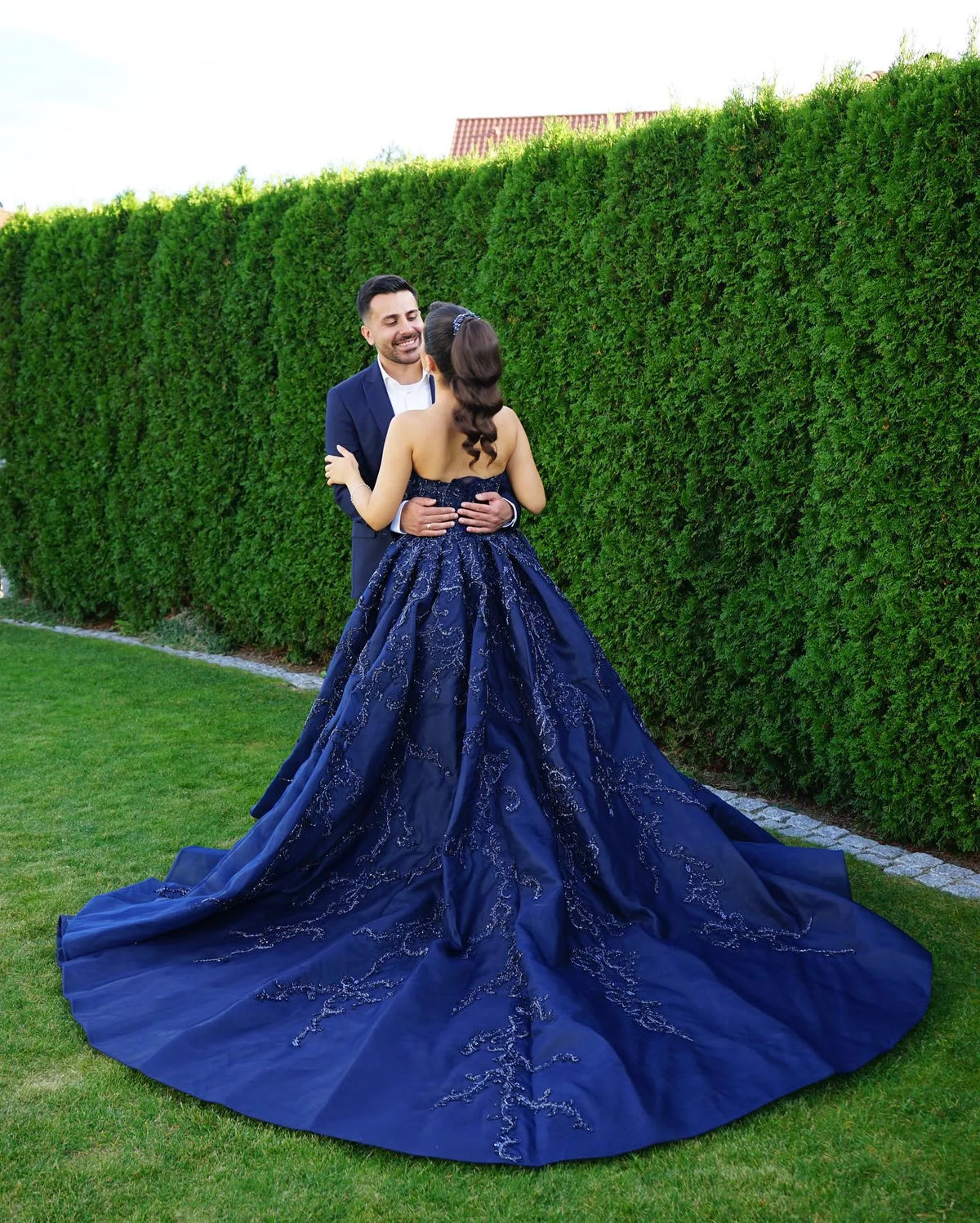 Blue Wedding Dresses: A-Line, Lace & Navy Styles